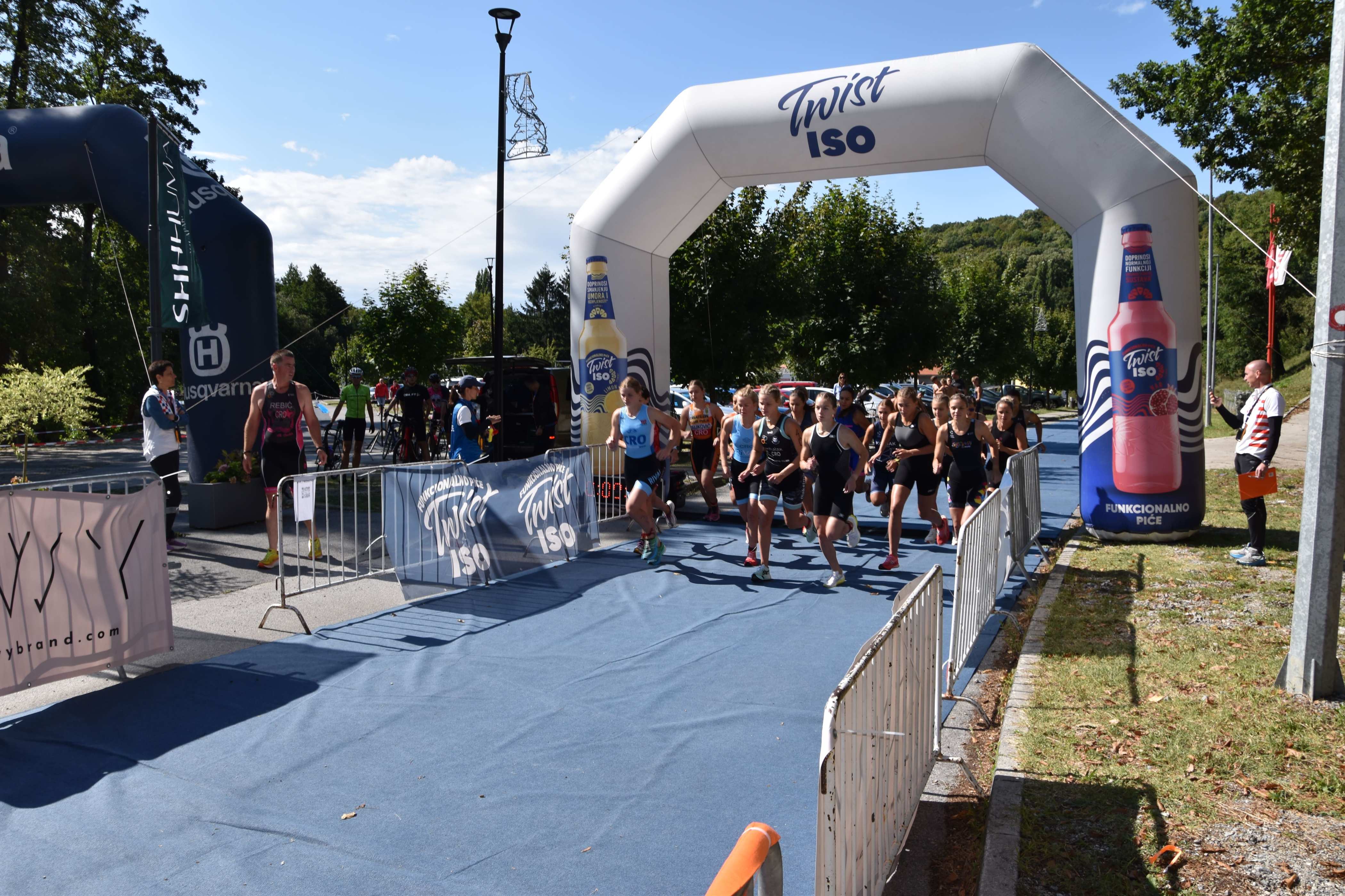 Trimax, triatlon klub trimax, trimax 4. kolo HTL-a, triatlon zagreb, HTS, hrvatski triatlon, iver trimax, jarun triatlon, triatlon trimax