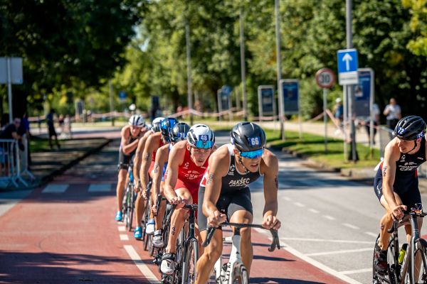 triatlon-europen-zagreb-cup-boys-192F6306ADC-43F6-D6A6-DB66-86599213DAC0.jpg